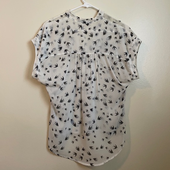 Button down bird print blouse - Picture 2 of 6